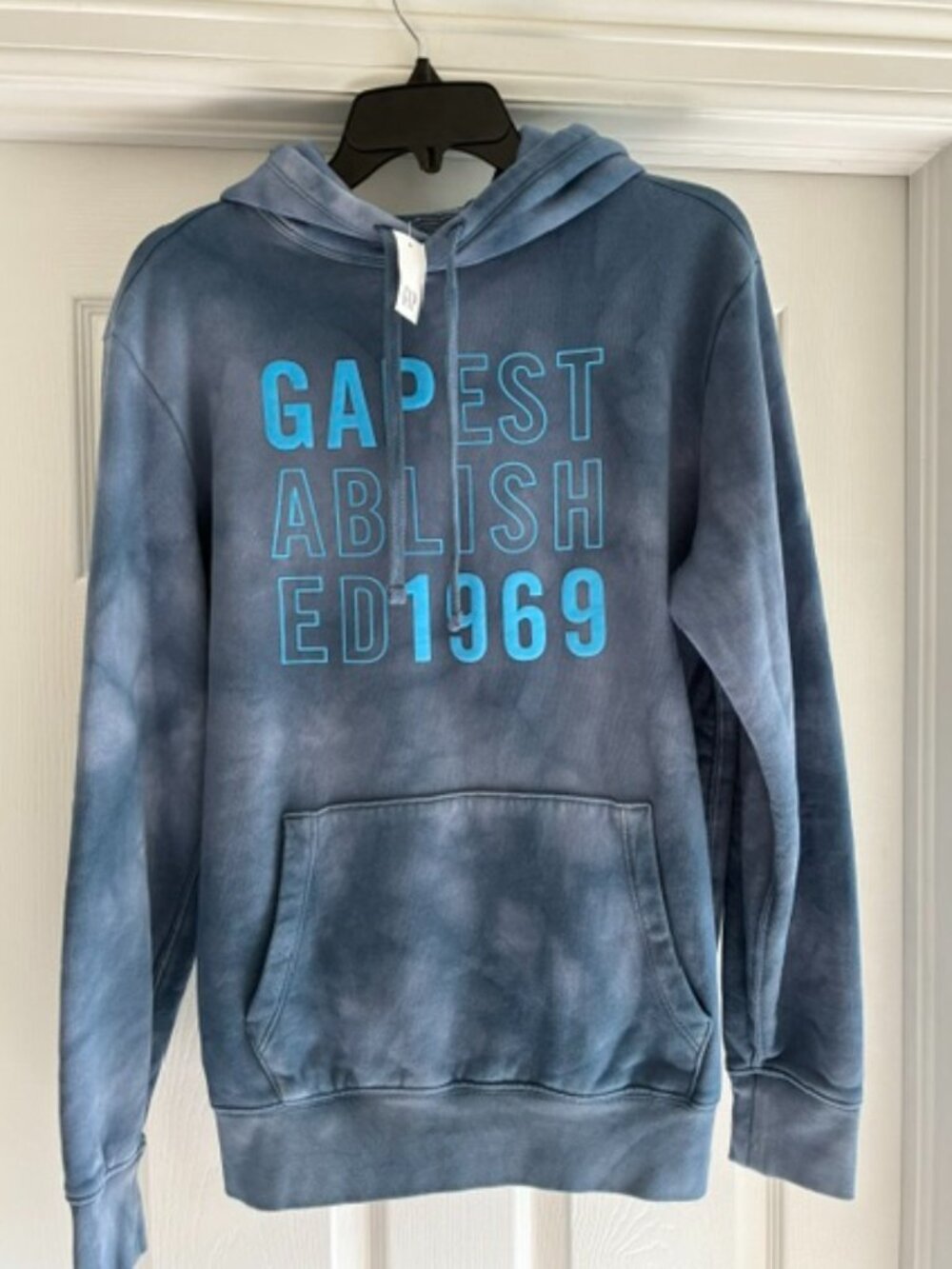 GAP hoodie, NWT, size Small.  Cozy, warm, comfortable, classic GAP quality!
